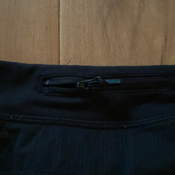 Black Ivivva girls athletic shorts - Picture 3 of 4